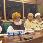ملک کے سیاسی نظام اور فوج کے کردار پر امیر جے یو آئی مولانا فضل الرحمٰن کا اہم بیان