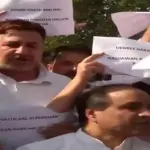اپنی پارٹی کا جموں و کشمیر اسمبلی کے باہر ریزرویشن پالیسی کے خلاف احتجاج
