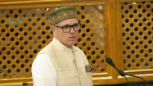 ہر سیاحتی مقام کو گلمرگ نہیں بنایا جا سکتا: عمر عبداللہ