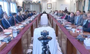 کسانوں اور ایس ایم ایز کو قرضوں کی فراہمی بڑھائی جائے:وزیراعظم