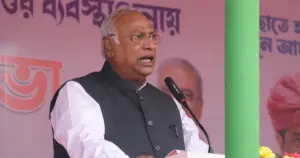 ’اپنی ناکامیاں چھپانے کے لیے اپوزیشن کو نئے القاب دیتے ہیں‘، ملکارجن کھڑگے کا وزیر اعظم مودی پر طنز