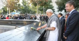 9/11 کی پچیسویں برسی پر پی ایم مودی نے مہلوکین کو پیش کیا خراج عقیدت، اشاروں اشاروں میں پاکستان کو بنایا نشانہ