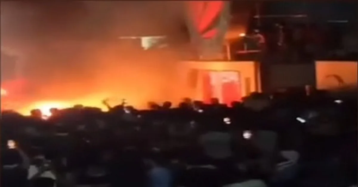 لولی پروفیشنل یونیورسٹی: عصمت دری کے بعد طالبہ کی خودکشی کی افواہ پر طلبہ مشتعل، توڑ پھوڑ اور آتش زنی