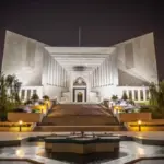 قابل دست اندازی جرم کی اطلاع پر فوری مقدمہ درج کیا جائے،سپریم کورٹ