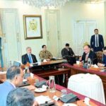 وزیراعظم کا ایس ایم ایز کیلیے قرضوں کا حجم 2028 تک 2.2 ٹریلین روپے کرنے کا حکم