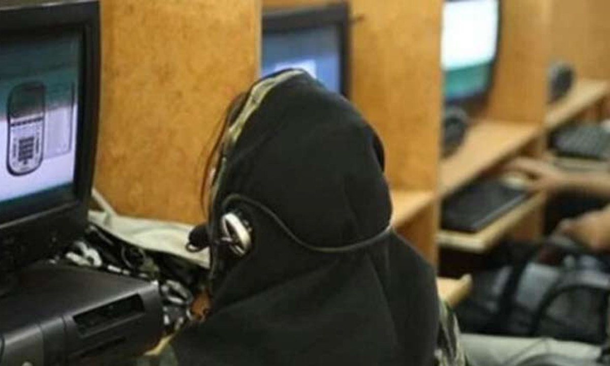 این سی سی آئی اے کی ملک بھر میں کارروائیاں، غیر ملکی شہریوں کو لوٹنے والے سائبر گروہ گرفتار