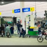 حکومت نے پیٹرول اور ڈیزل کی قیمتوں میں ایک بار پھر اضافہ کردیا