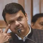 خشک سالی سے بے حال مہاراشٹر میں فڑنویس حکومت مہمان نوازی کے لیے خریدی رہی 44 گاڑیاں!