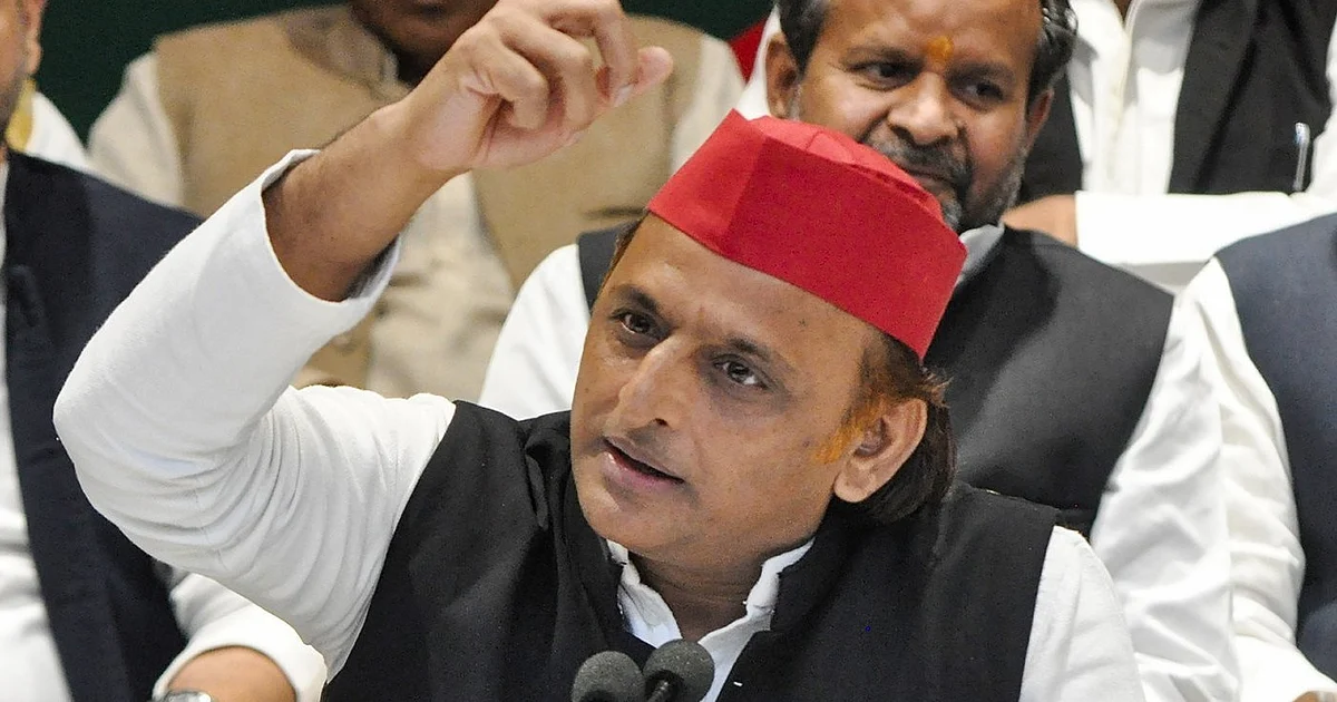 اکھلیش یادو کا بی جے پی پر طنز، ’ون نیشن، ون الیکشن‘ نہیں، ’ون کرپشن، ون الیکشن‘ ہے منشا