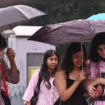 8 ریاستوں میں بارش کا الرٹ، گوا میں لوگوں کا اُمس سے برا حال