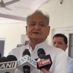 ملک میں حالات سنگین، حکومت خود دہلی میں دہشت مچا رکھی ہے: اشوک گہلوت