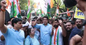 جنتر منتر پر احتجاج کی بحالی کے لیے یوتھ کانگریس کا مارچ، پولیس نے کارکنوں کو حراست میں لے لیا