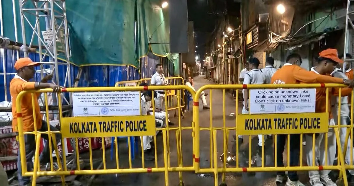 بنگال حکومت کا کولکتہ بھگدڑ میں ہلاک ہونے والوں کے لواحقین کو 25 لاکھ روپے اور سرکاری ملازمت دینے کا اعلان
