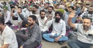 پنجاب میں آج سے 3 لاکھ سرکاری ملازمین کی ہڑتال، پبلک ٹرانسپورٹ و دیگر خدمات متاثر ہونے کا امکان