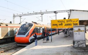 گروپ ’سی‘کے ریلوے ملازمین اب ریاستی حکومتوں، مرکز کے زیرِ انتظام علاقوں کی انتظامیہ کے تحت غیر کیڈر عہدوں پر نہیں لے سکیں گے ڈپوٹیشن